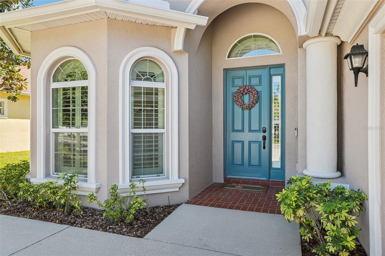 Image 3 of 36 For 2916 Devonoak Boulevard