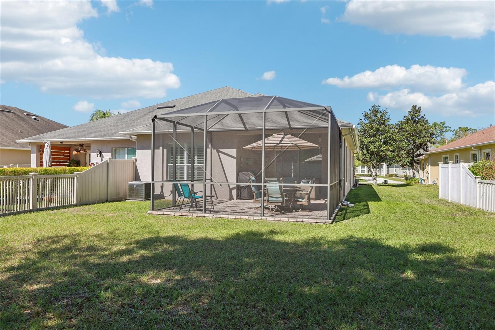 Image 31 of 36 For 2916 Devonoak Boulevard