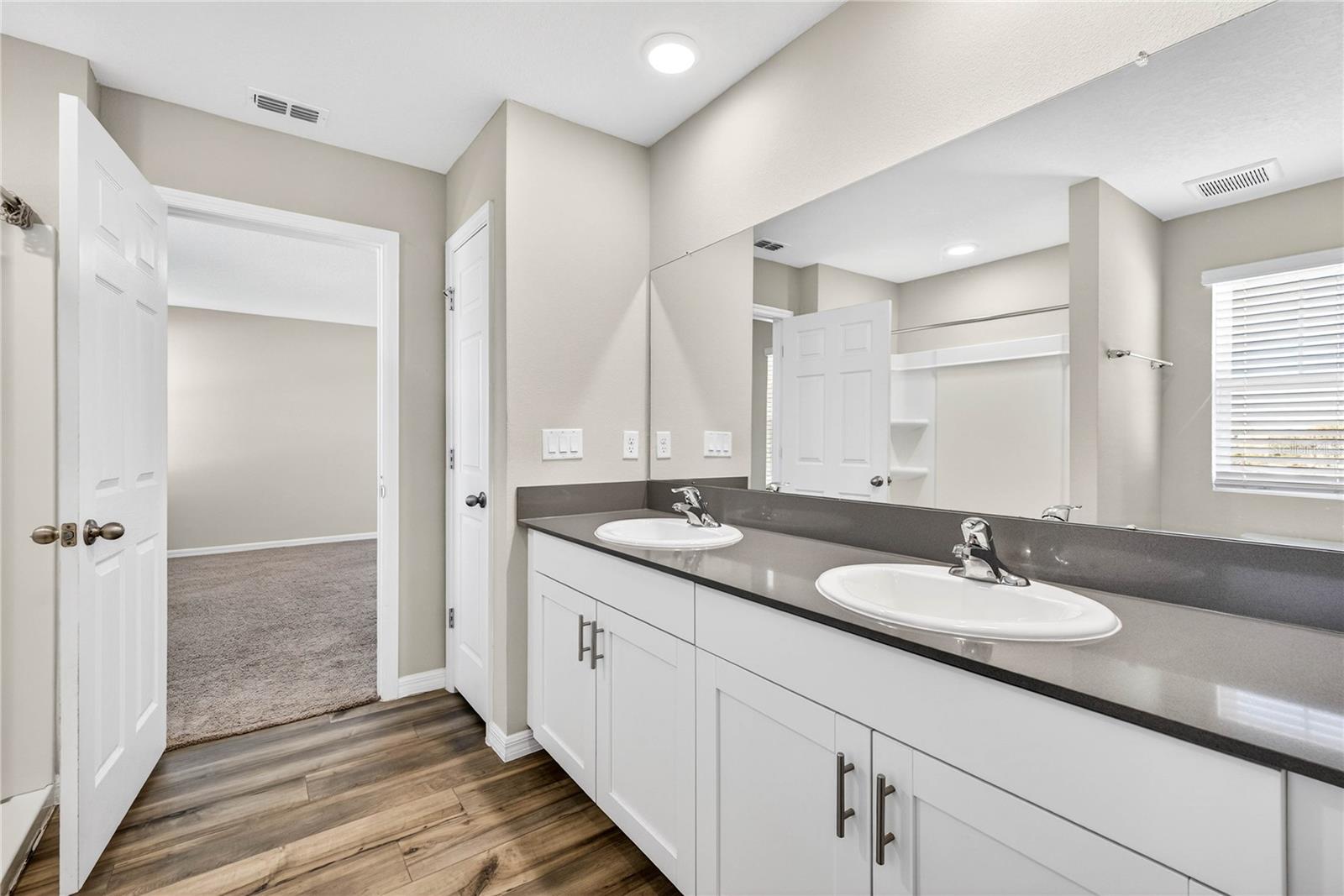 Image 24 of 48 For 7606 Twinleaf Terrace