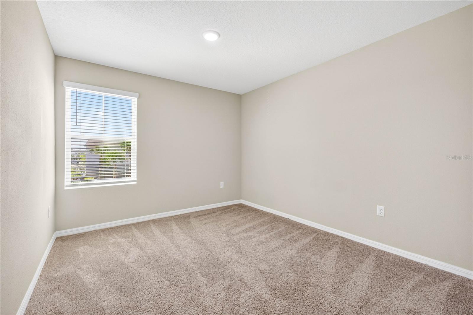 Image 32 of 48 For 7606 Twinleaf Terrace