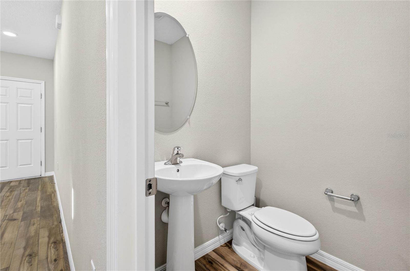 Image 5 of 48 For 7606 Twinleaf Terrace