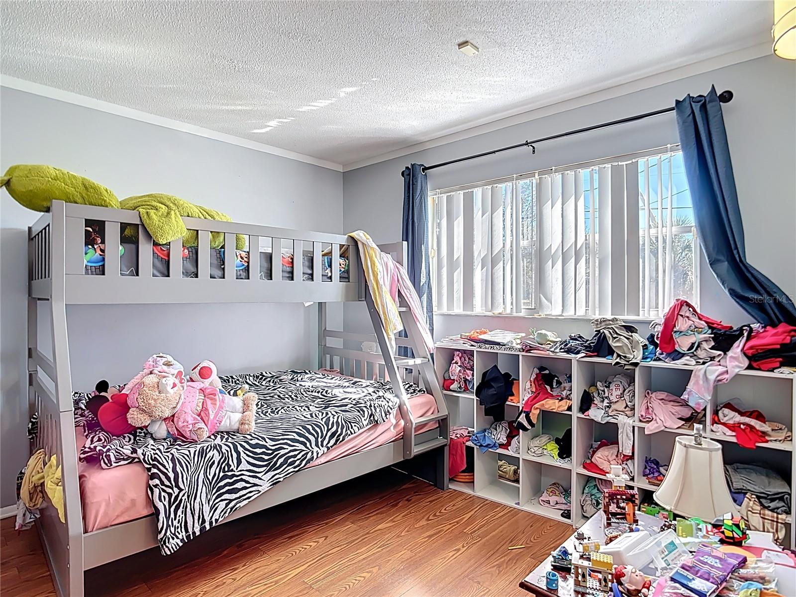 Image 23 of 42 For 1144 Pineland Avenue