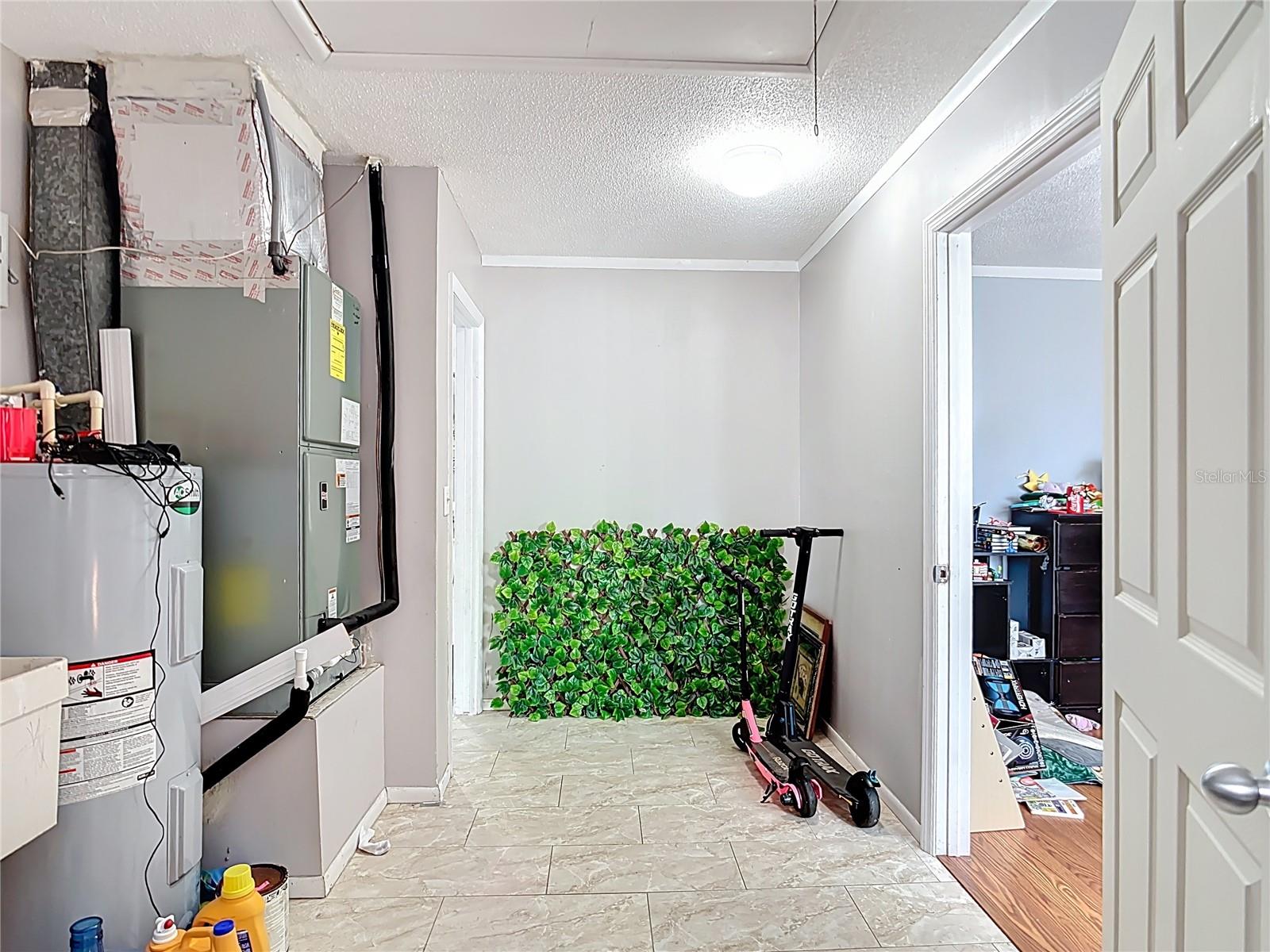 Image 26 of 42 For 1144 Pineland Avenue