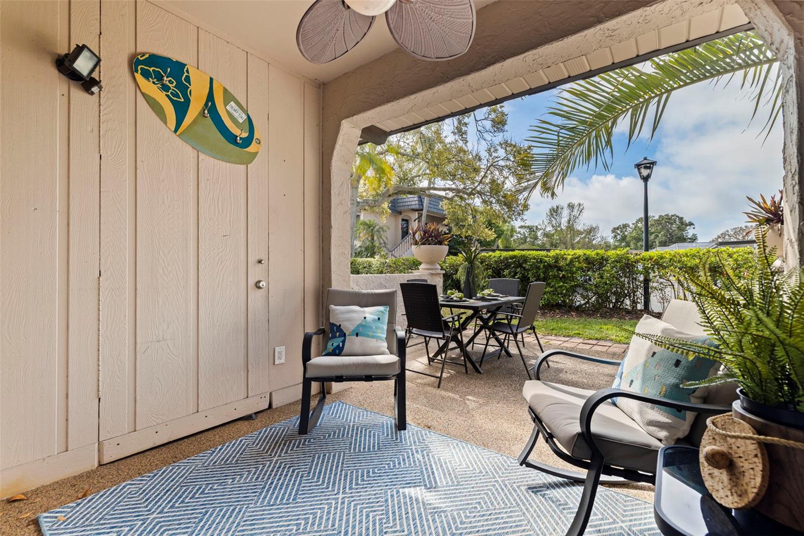 Image 26 of 39 For 405 Cordova Green