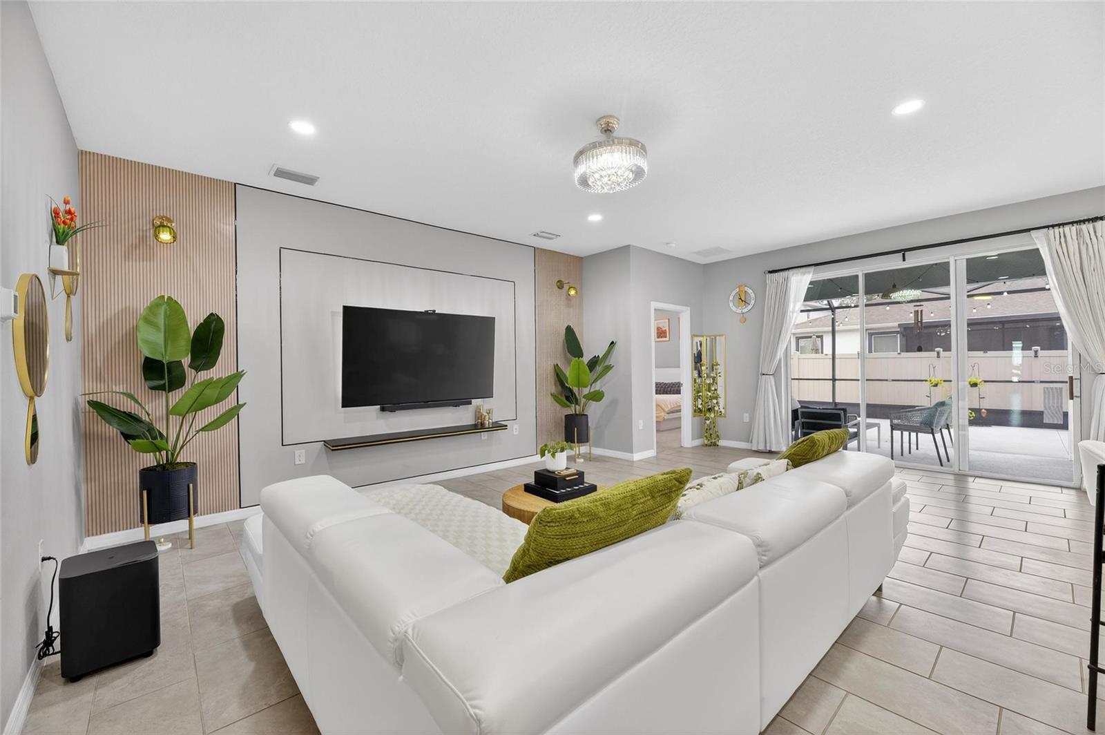 Image 12 of 82 For 33146 Sand Creek Drive