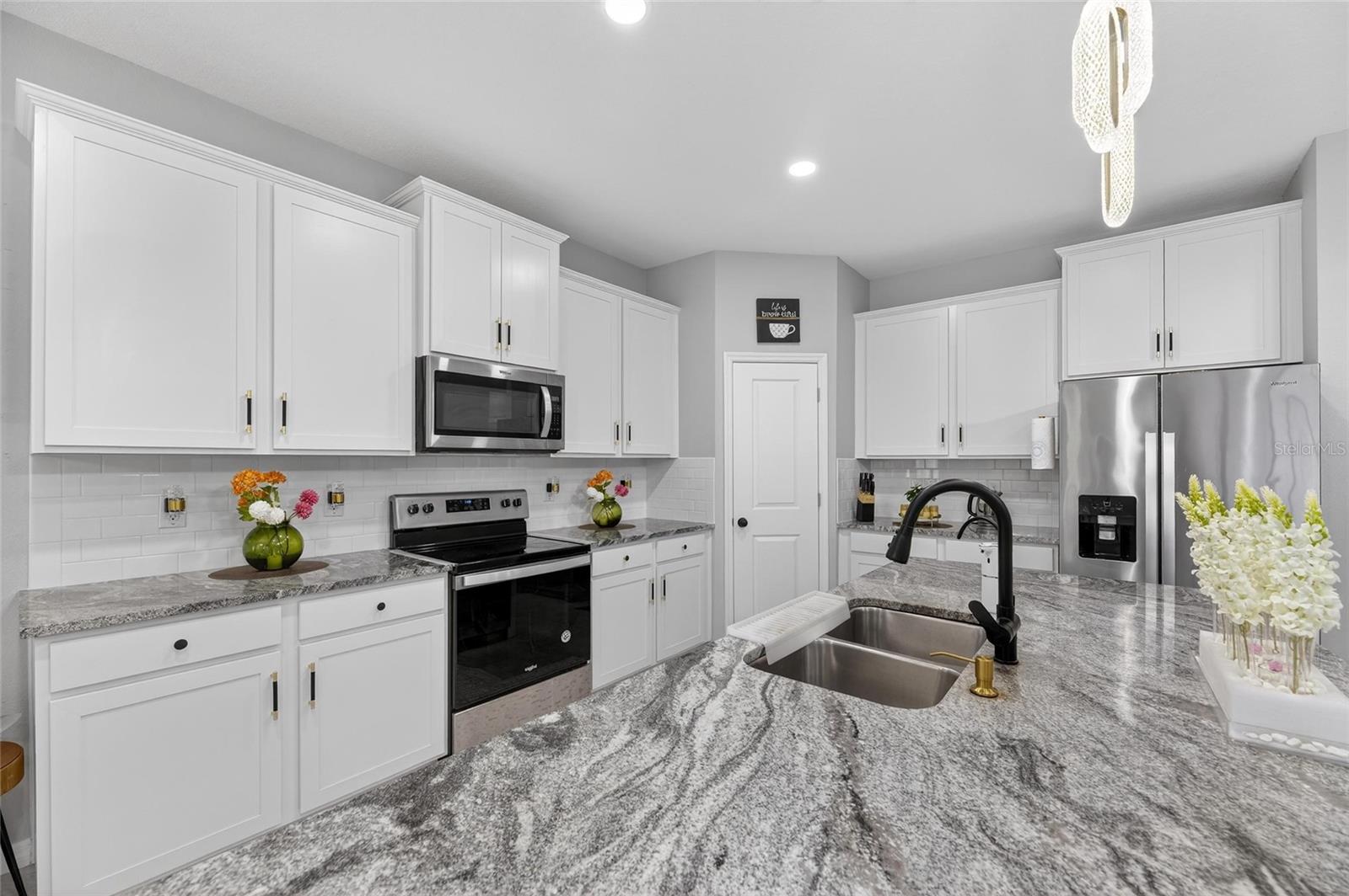 Image 22 of 82 For 33146 Sand Creek Drive