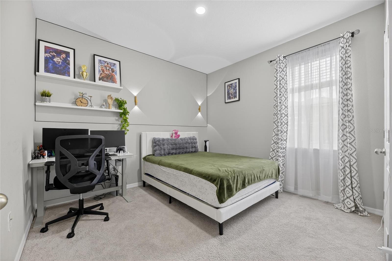 Image 43 of 82 For 33146 Sand Creek Drive