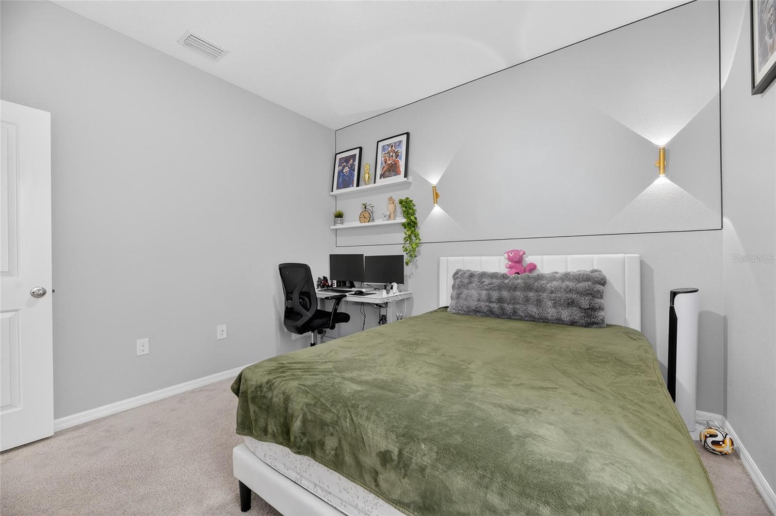 Image 44 of 82 For 33146 Sand Creek Drive