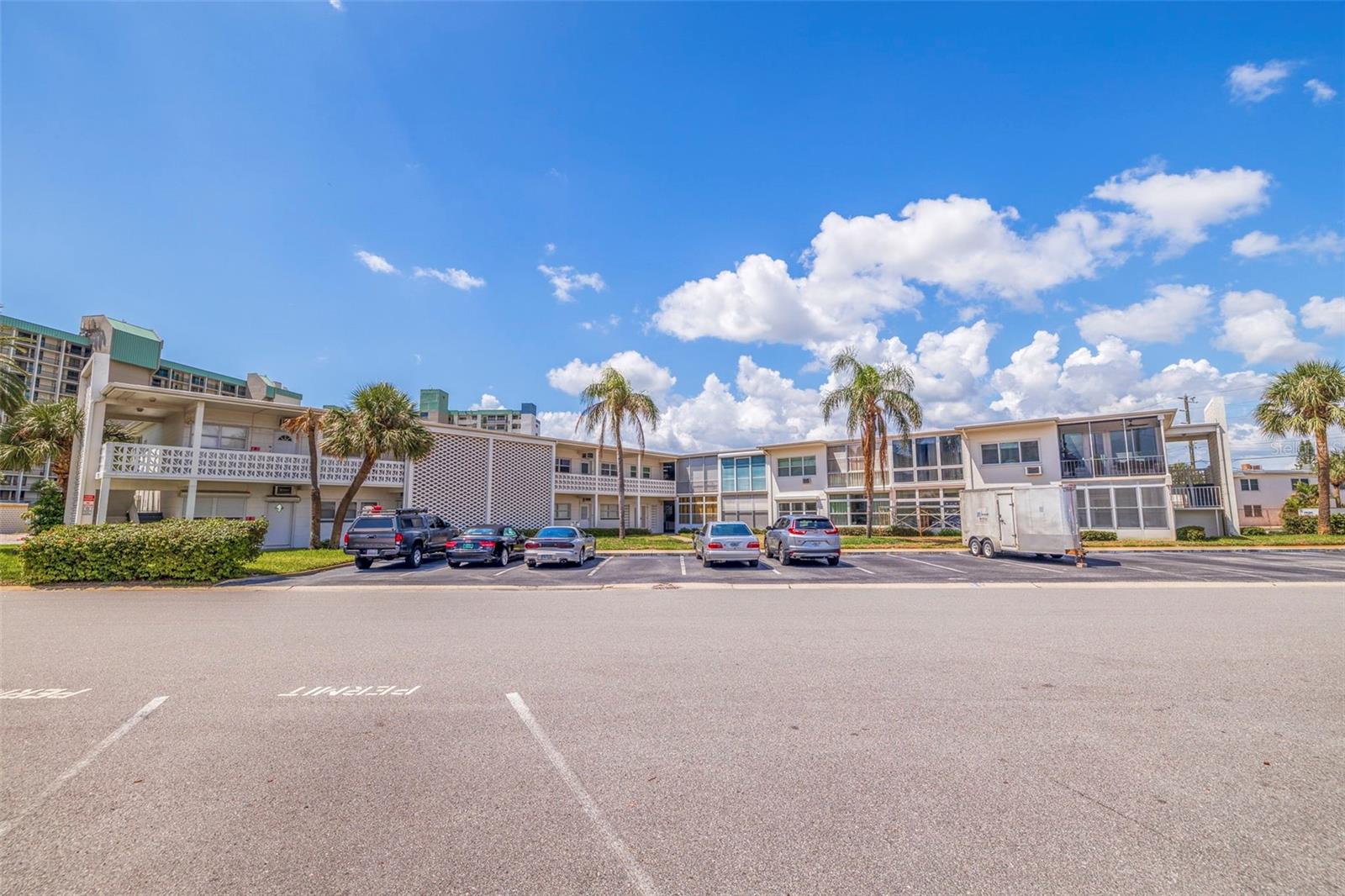 Image 15 of 29 For 7050 Sunset Way 7