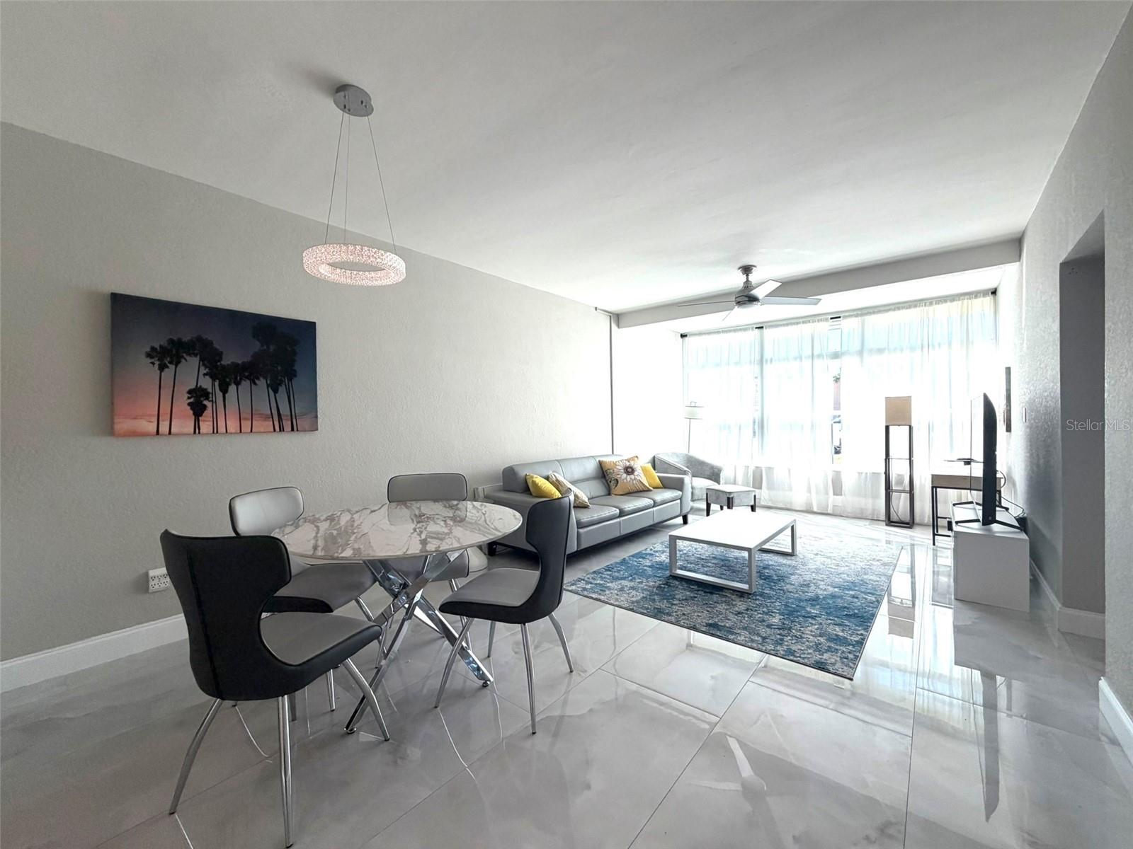 Image 3 of 29 For 7050 Sunset Way 7