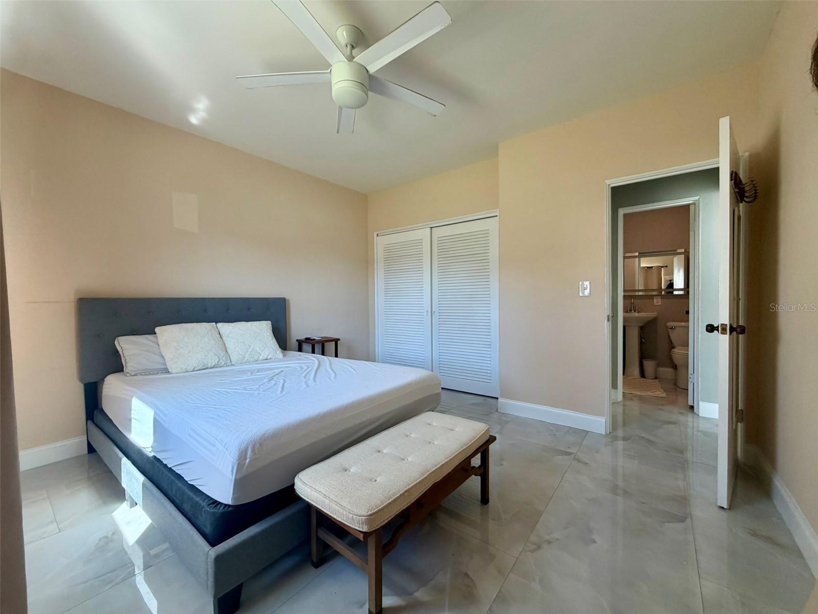 Image 9 of 29 For 7050 Sunset Way 7