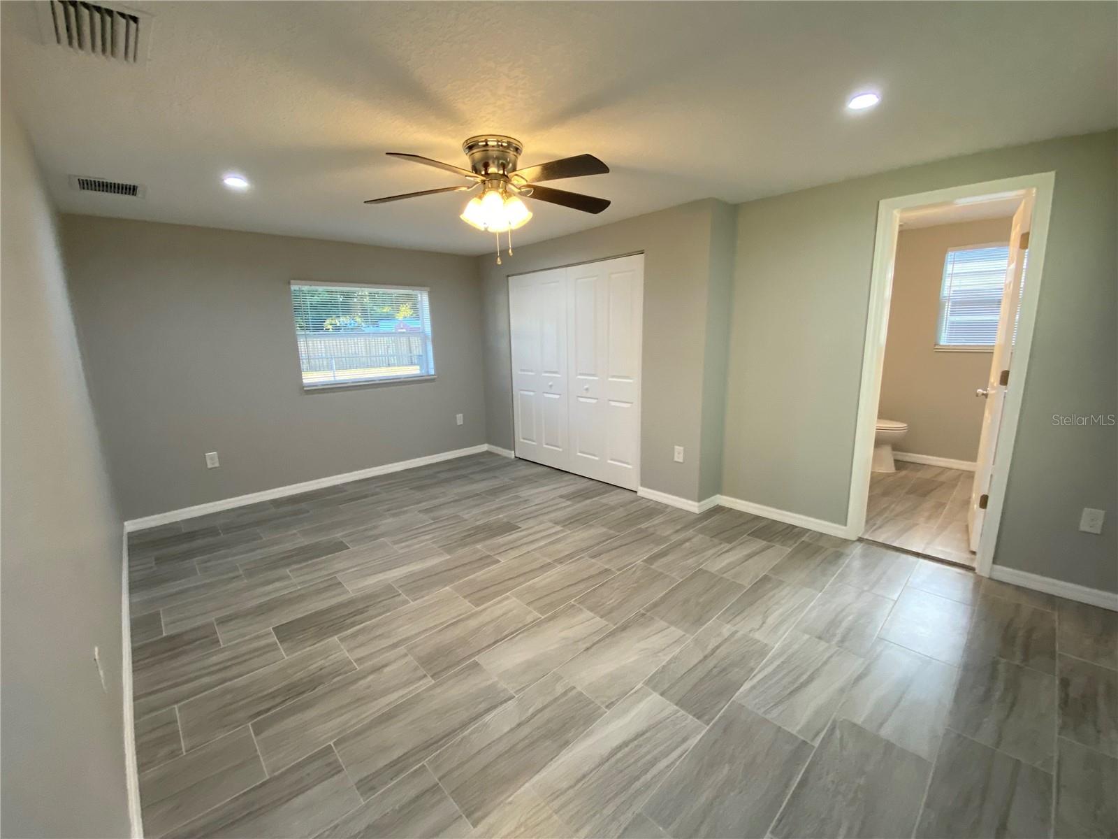 Image 15 of 73 For 38415 9th Avenue