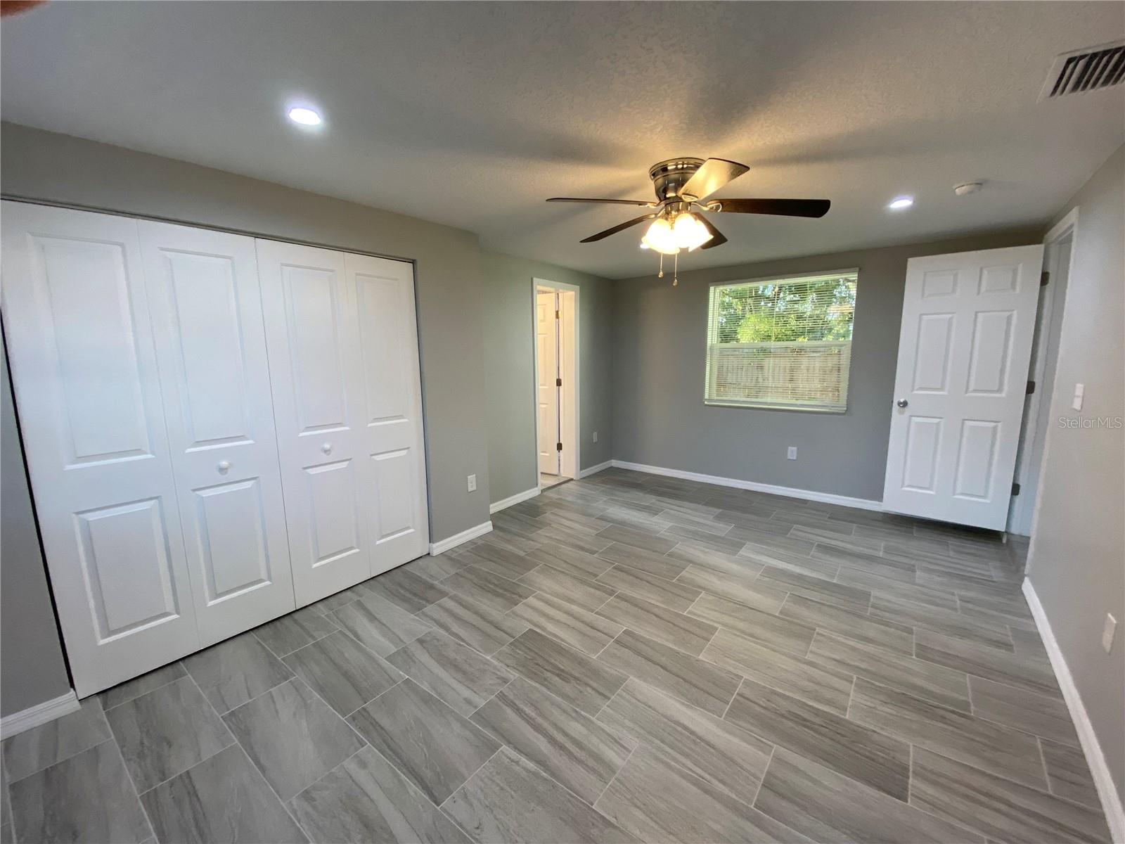 Image 19 of 73 For 38415 9th Avenue