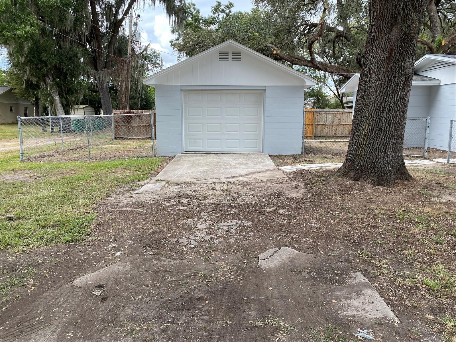 Image 49 of 73 For 38415 9th Avenue