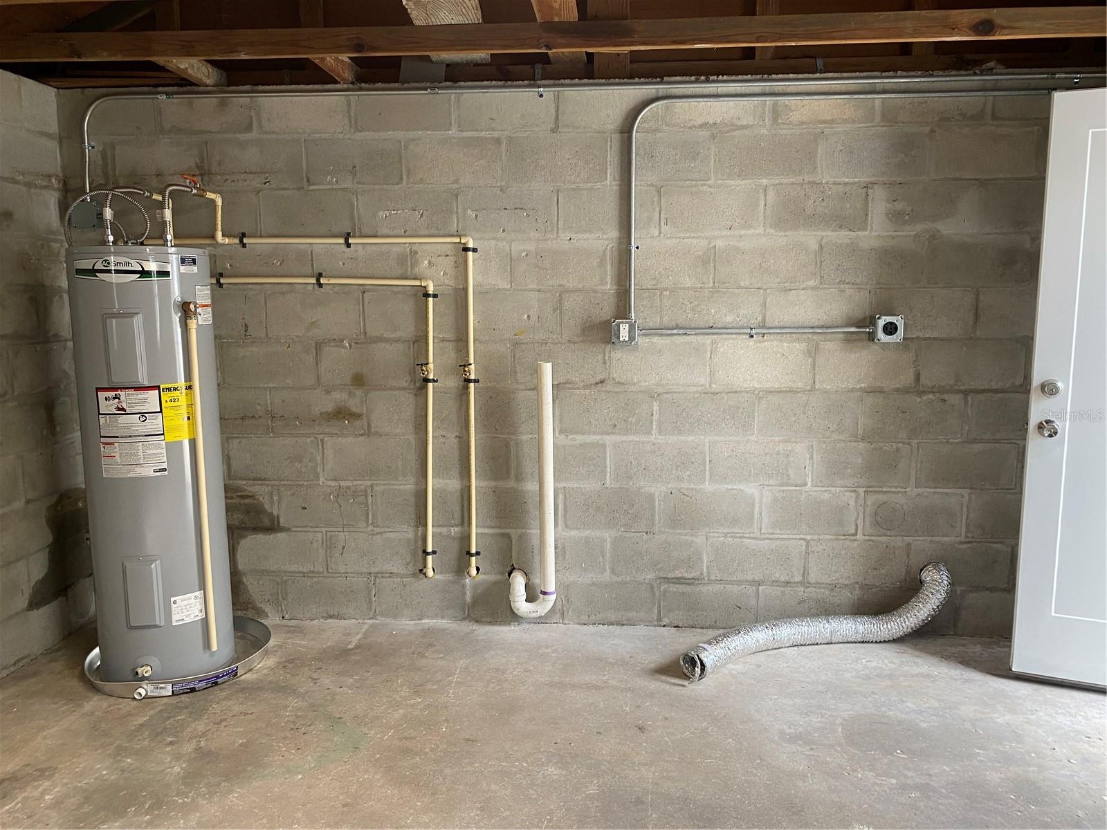 Image 55 of 73 For 38415 9th Avenue