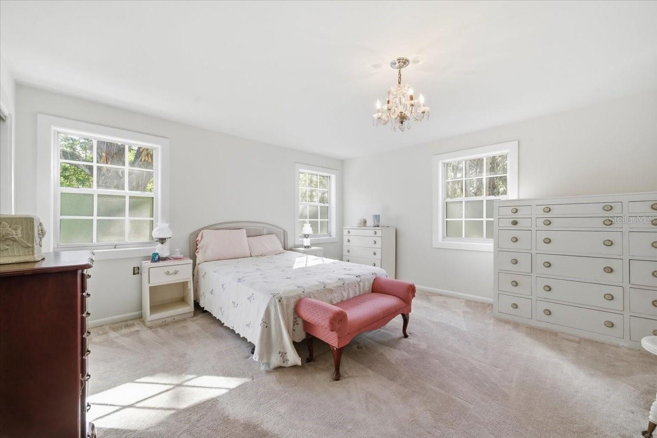 Listing photo id 14 for 19513 Deer Lake Road