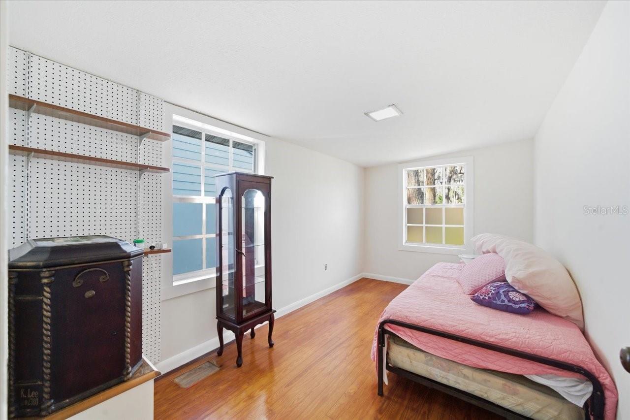 Listing photo id 19 for 19513 Deer Lake Road