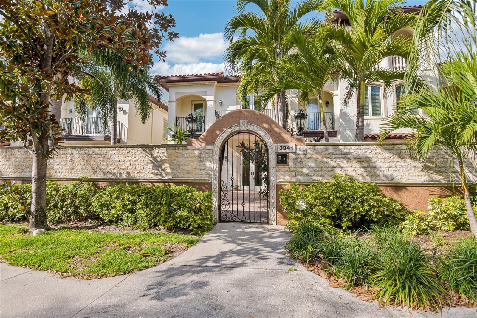 Details for 3841 Azeele Street, TAMPA, FL 33609