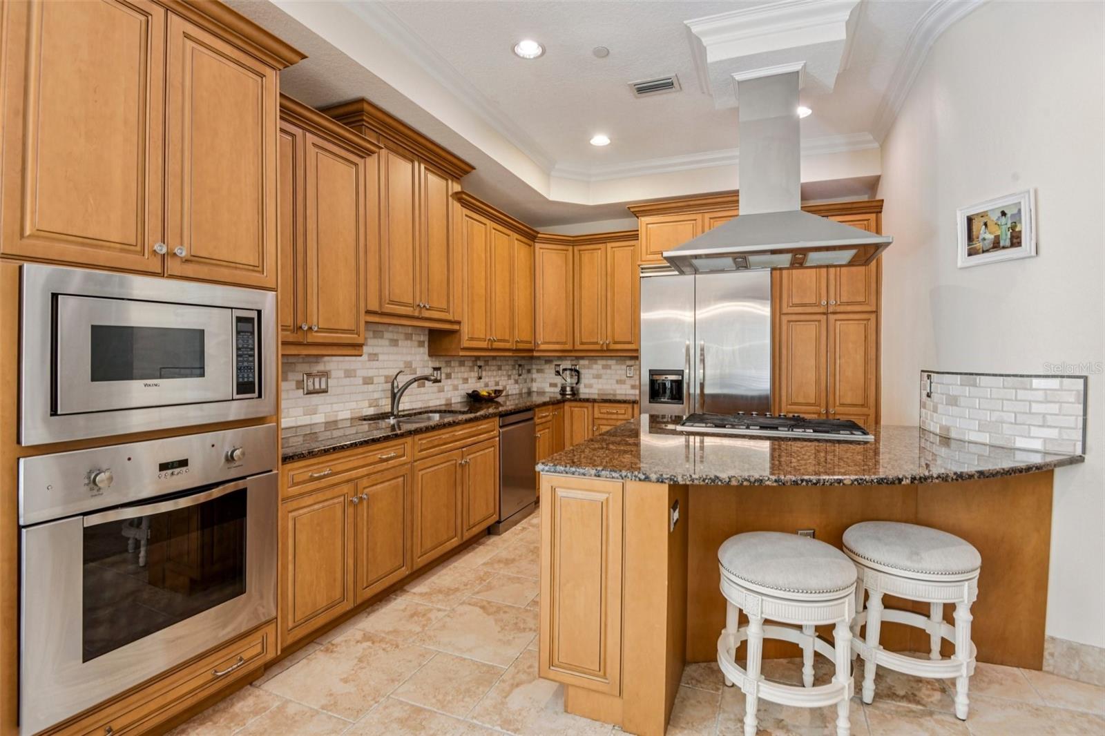 Image 11 of 35 For 3841 Azeele Street