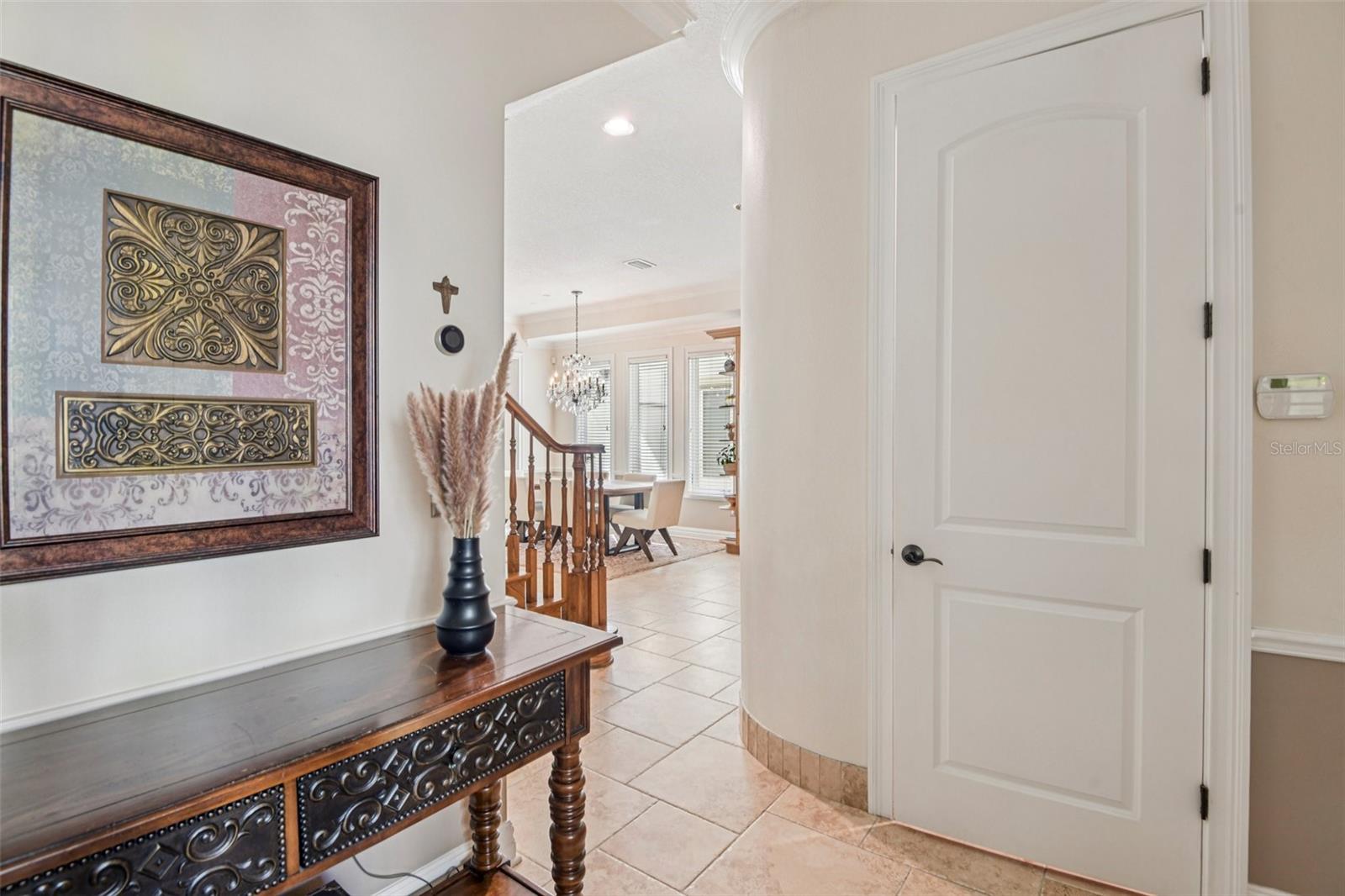 Image 5 of 35 For 3841 Azeele Street