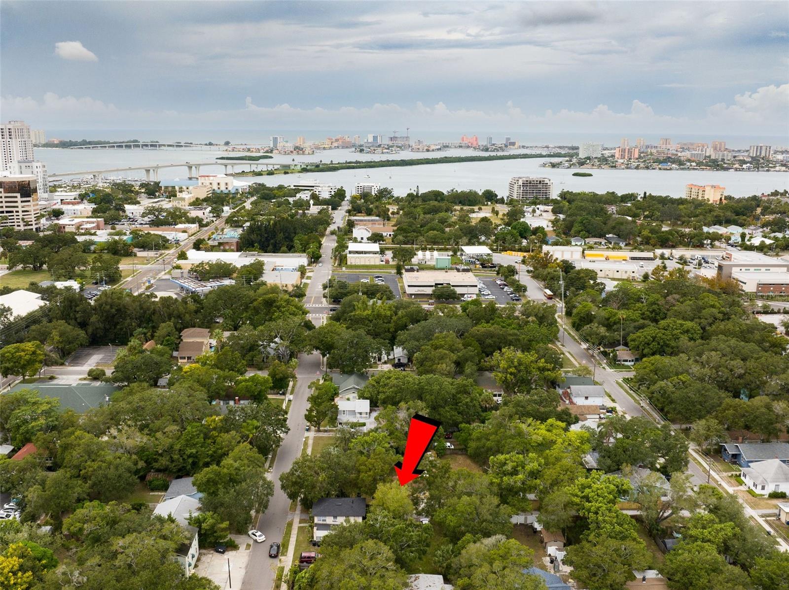 Image 14 of 14 For 910 Jones Street C