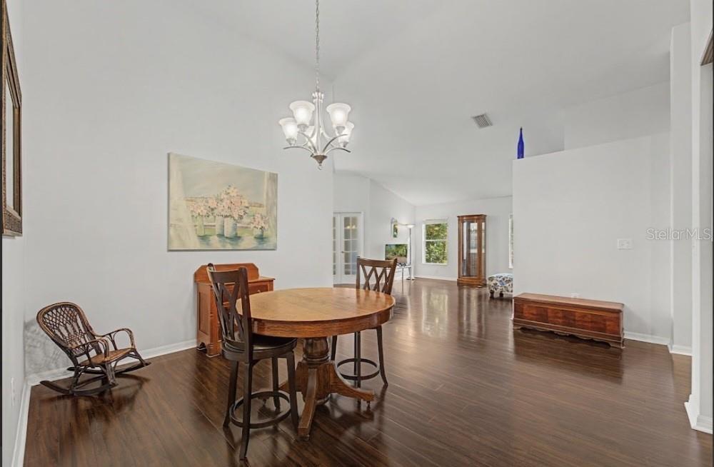 Image 23 of 65 For 10813 Rockledge View Drive