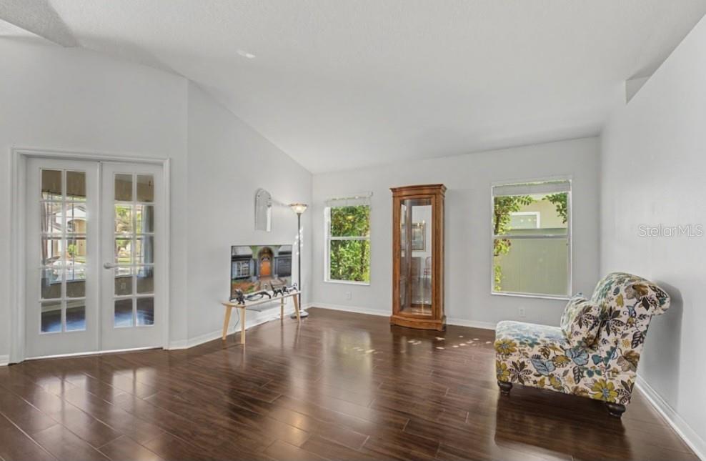 Image 24 of 65 For 10813 Rockledge View Drive