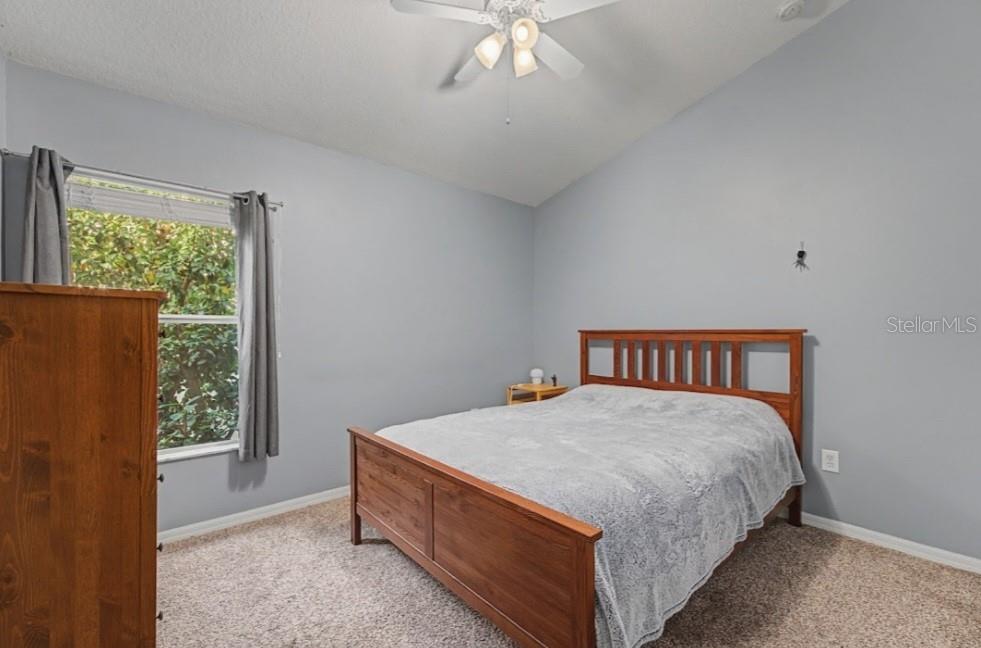 Image 36 of 65 For 10813 Rockledge View Drive