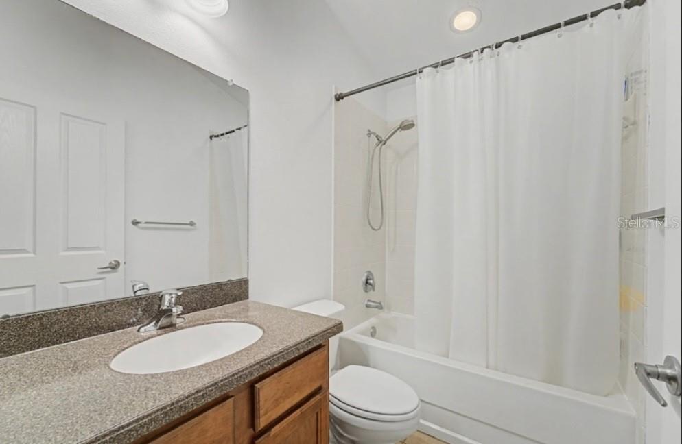 Image 41 of 65 For 10813 Rockledge View Drive