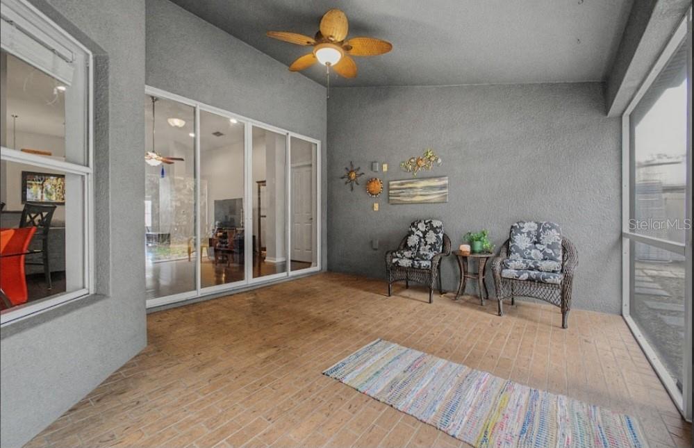 Image 43 of 65 For 10813 Rockledge View Drive