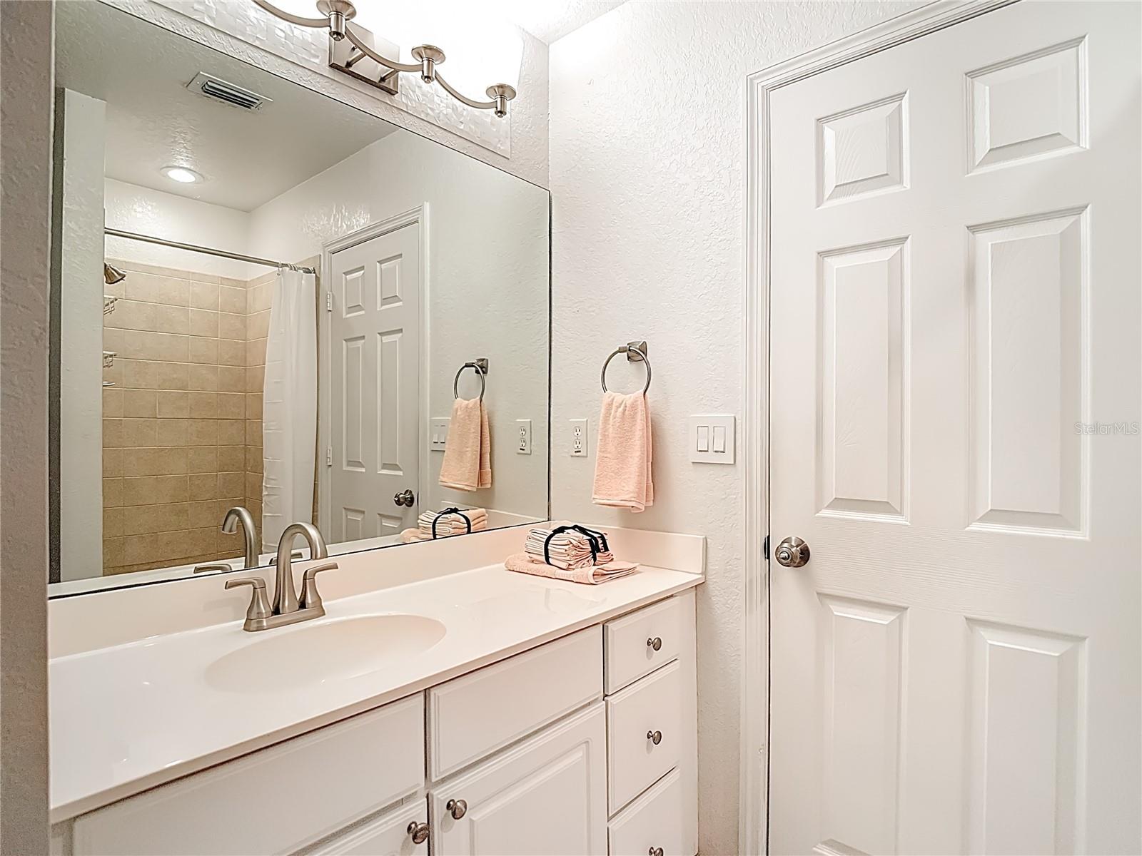 Image 25 of 47 For 147 Sherrill Street