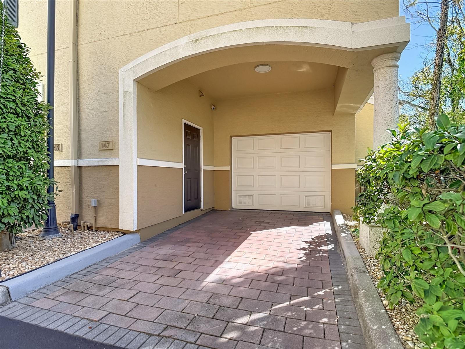 Image 32 of 47 For 147 Sherrill Street