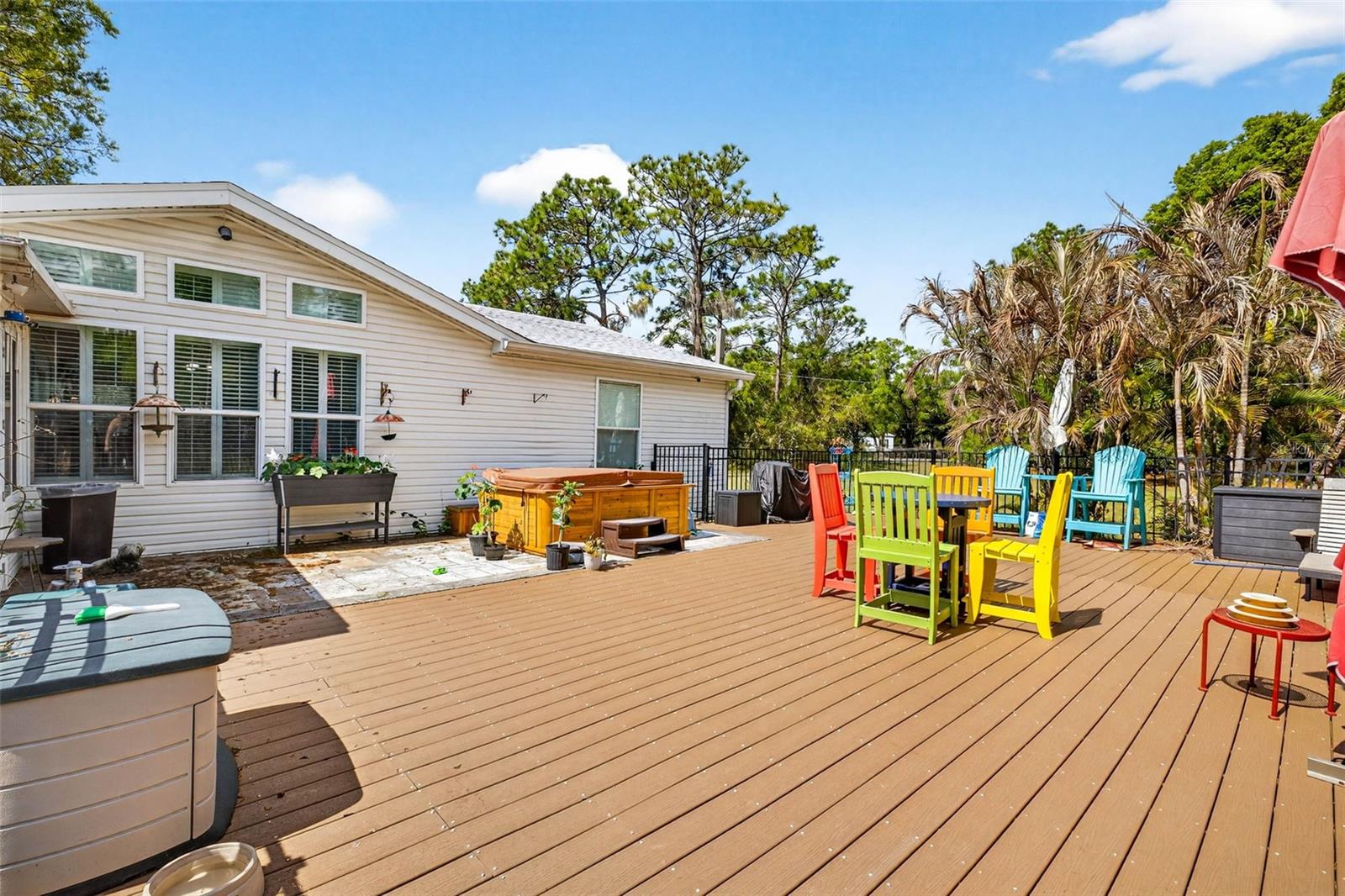 Image 9 of 79 For 3308 24th Avenue Se