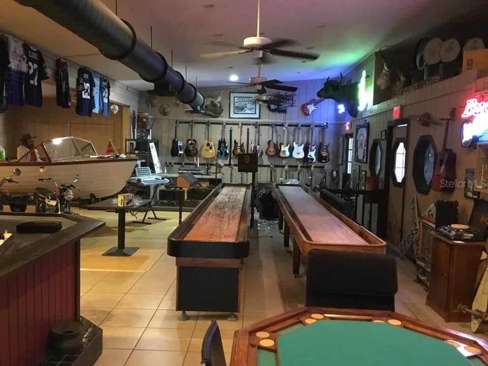 Image 6 of 28 For 11738 Broad Street