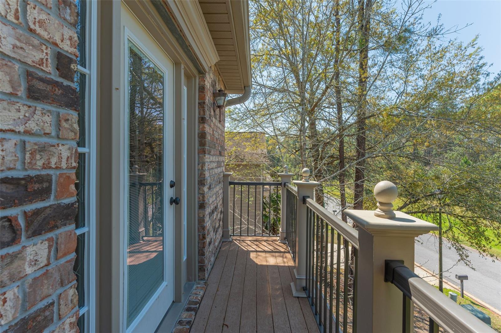 Image 21 of 49 For 4515 Hermosa Road