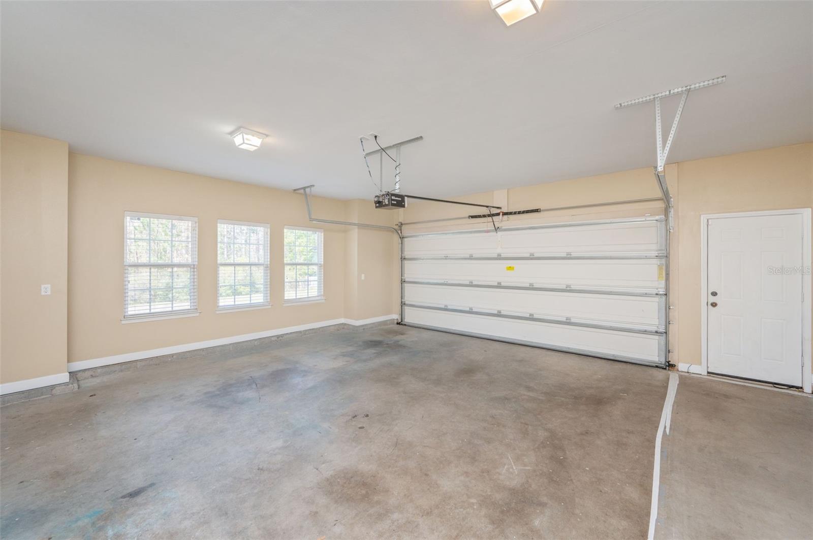 Image 31 of 49 For 4515 Hermosa Road