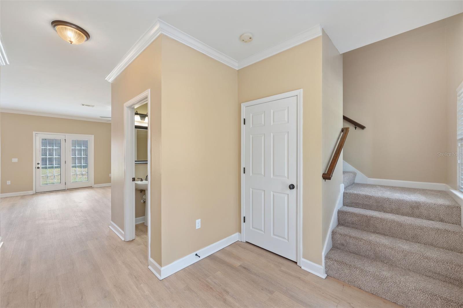 Image 4 of 49 For 4515 Hermosa Road