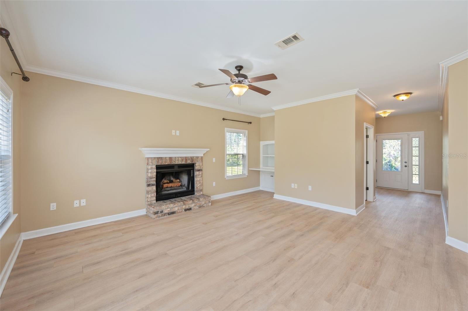 Image 5 of 49 For 4515 Hermosa Road