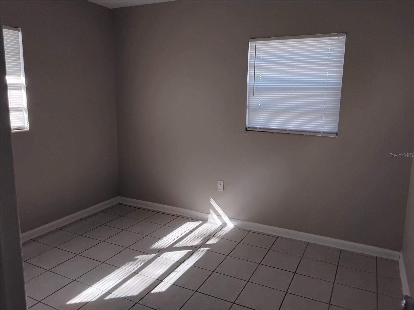 Image 15 of 22 For 327 Barbara Circle