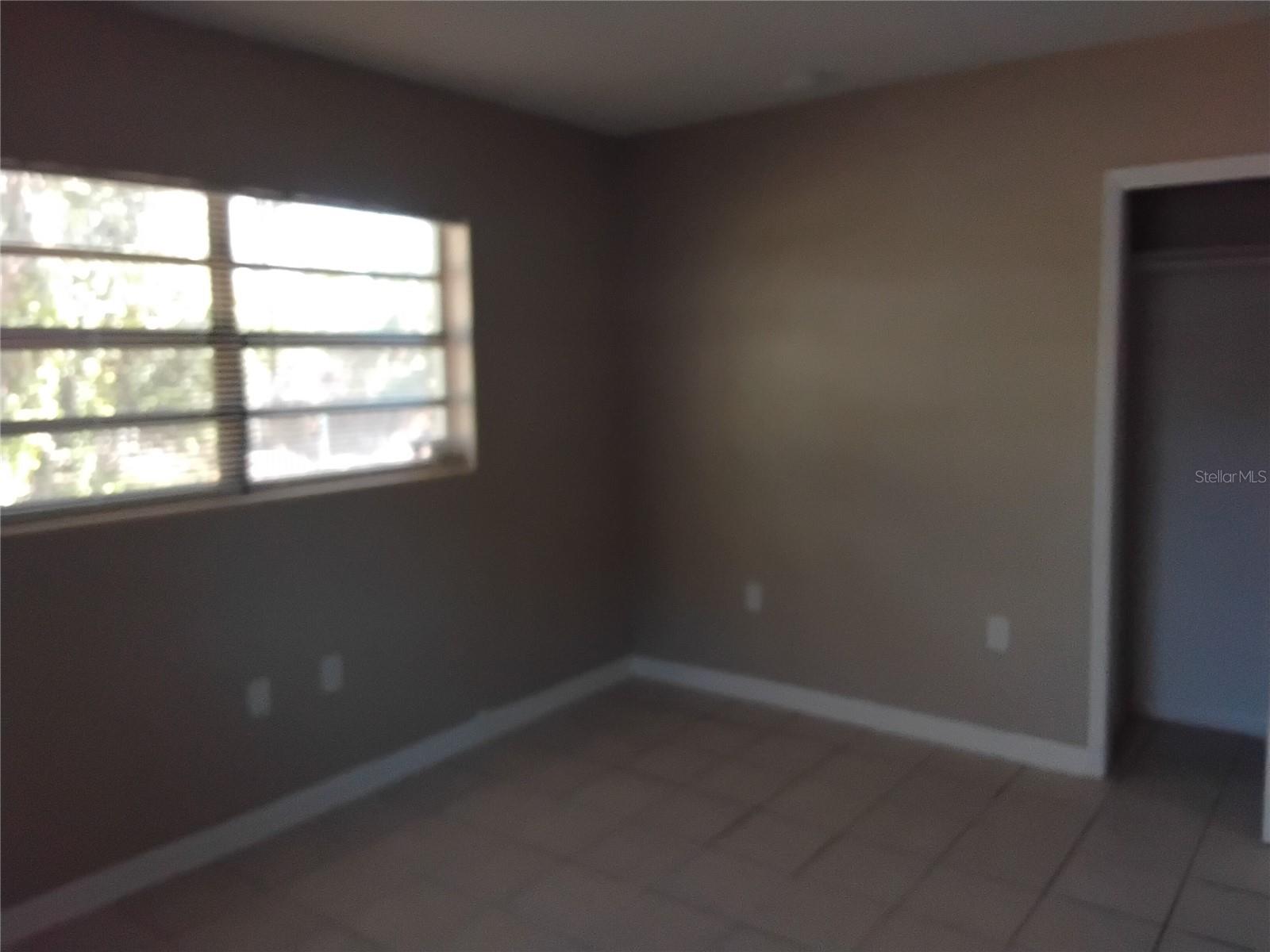 Image 17 of 22 For 327 Barbara Circle