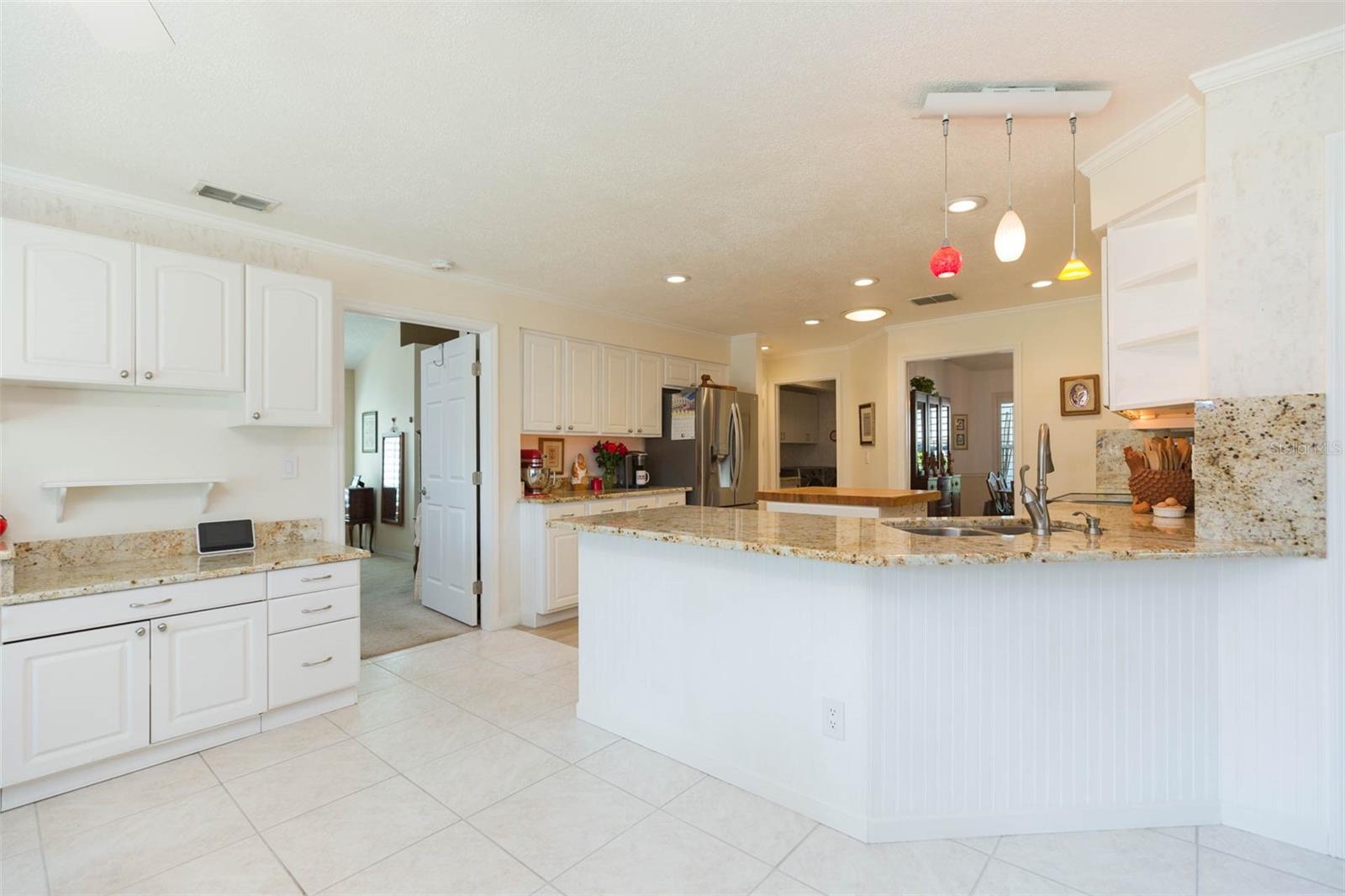 Image 11 of 60 For 2207 Creek Court