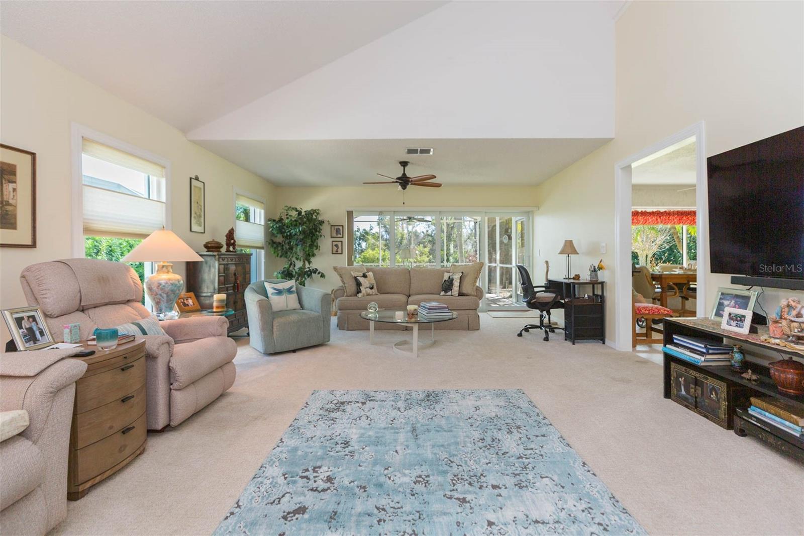 Image 17 of 60 For 2207 Creek Court