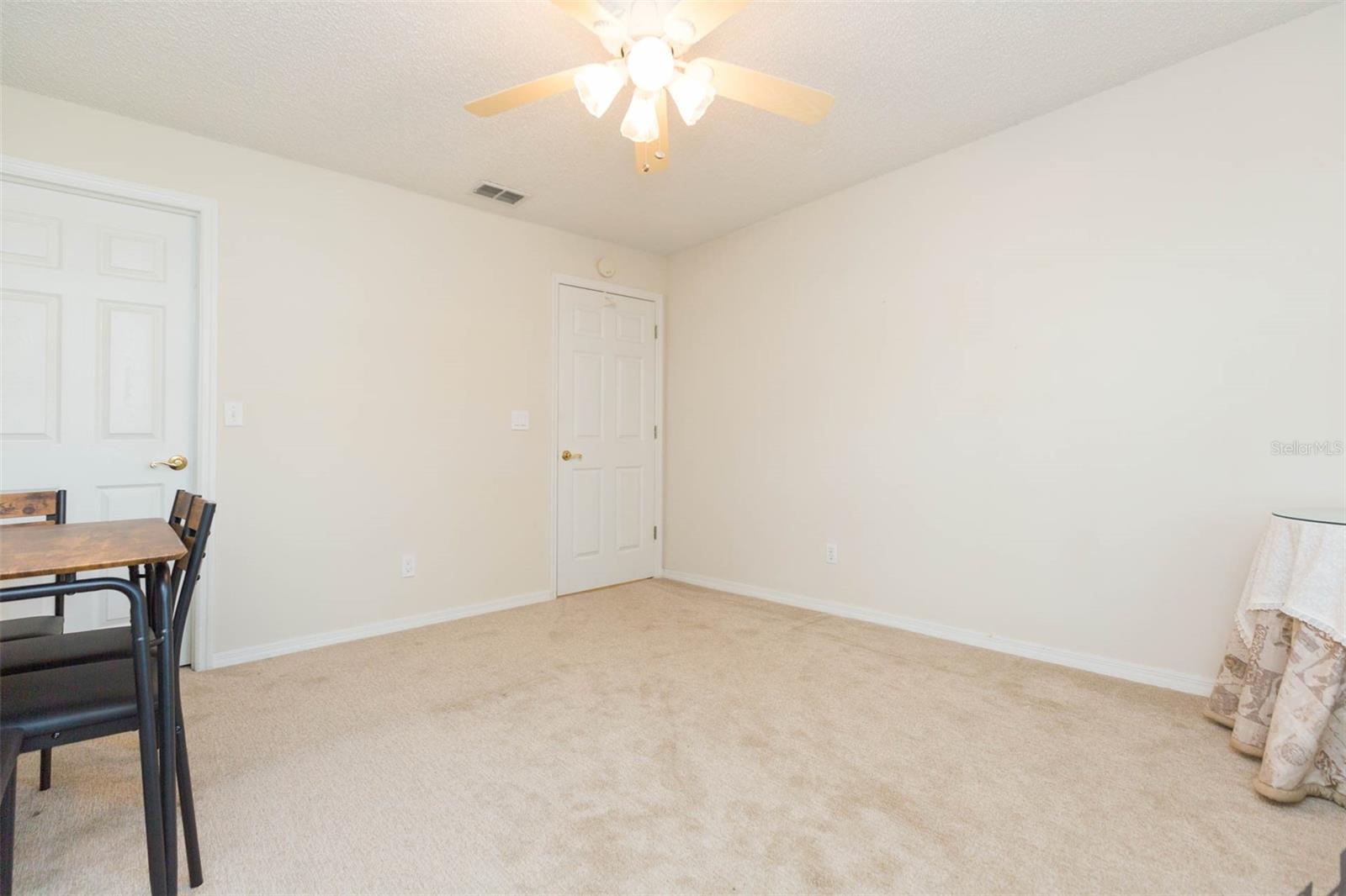 Image 31 of 60 For 2207 Creek Court