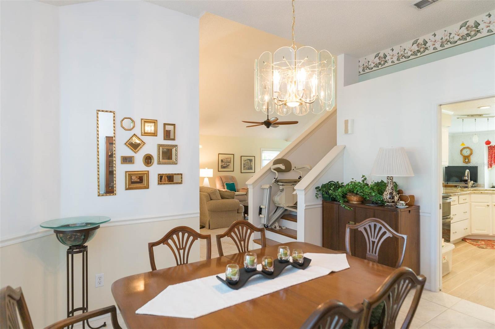 Image 9 of 60 For 2207 Creek Court