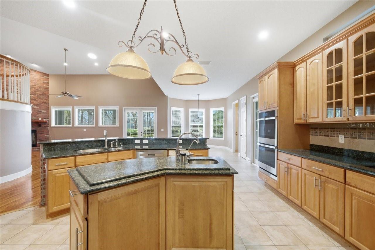 Image 19 of 54 For 12002 Hope Lane