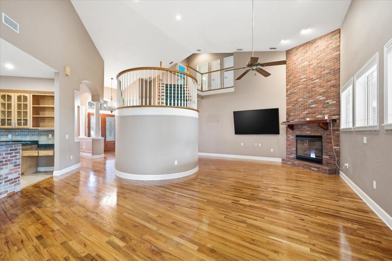 Image 23 of 54 For 12002 Hope Lane