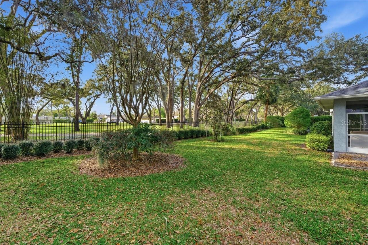 Image 49 of 54 For 12002 Hope Lane