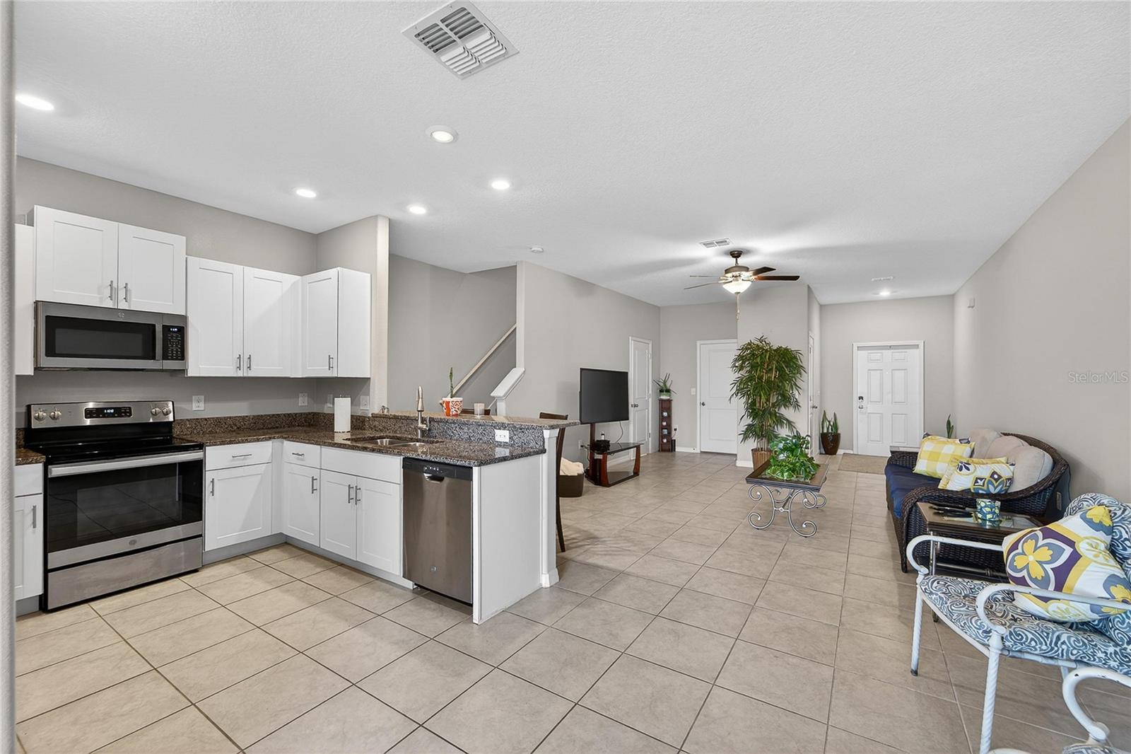 Image 17 of 48 For 15519 Prestwick Rose Place