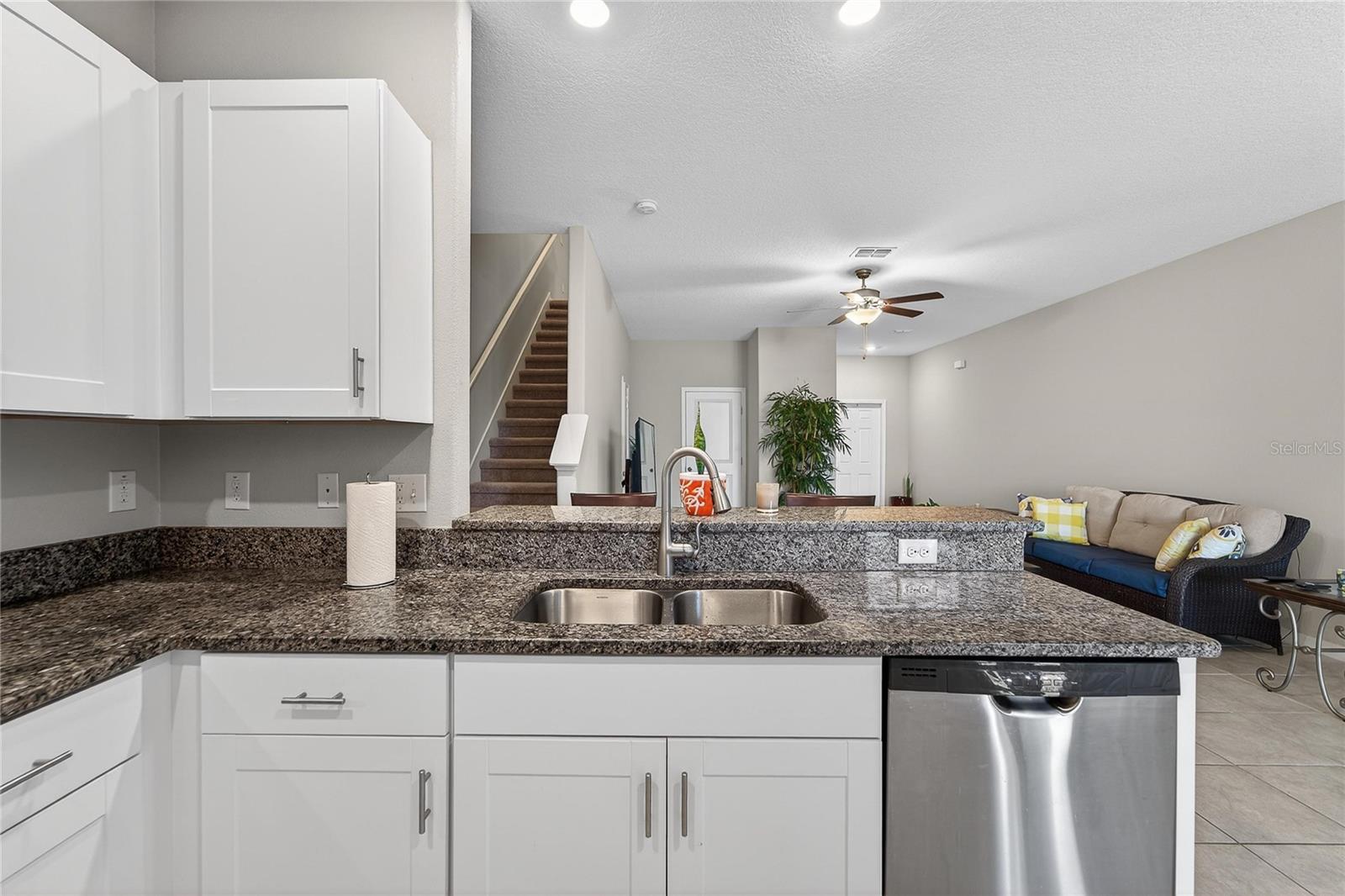 Image 24 of 48 For 15519 Prestwick Rose Place