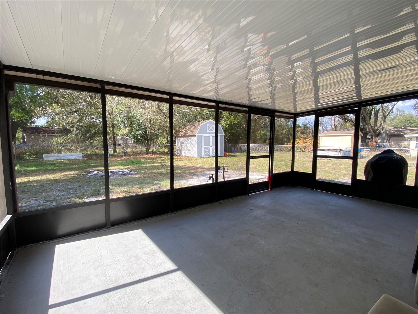 Image 24 of 30 For 39656 Meadowood Loop